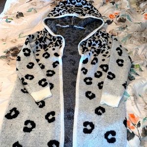 Xoxo leopard sweater coat jacket L